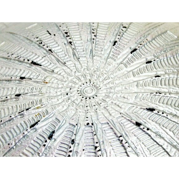 Metallic Rainbow Art Glass Bowl Serving Display Scalloped Shell Oval Texture - Picture 9 of 9